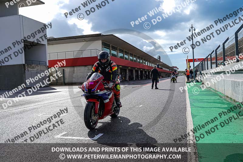 motorbikes;no limits;peter wileman photography;portimao;portugal;trackday digital images